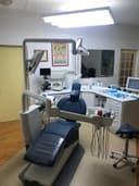 Dr Laurence TOCAVEN logo