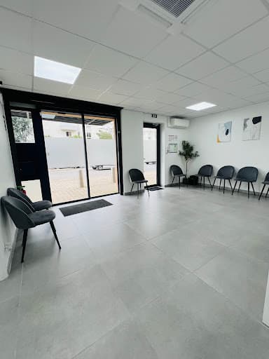 Dr Boukhelif Chems - Endodontiste Montpellier - Endodontie exclusive - Chirurgien-Dentiste logo